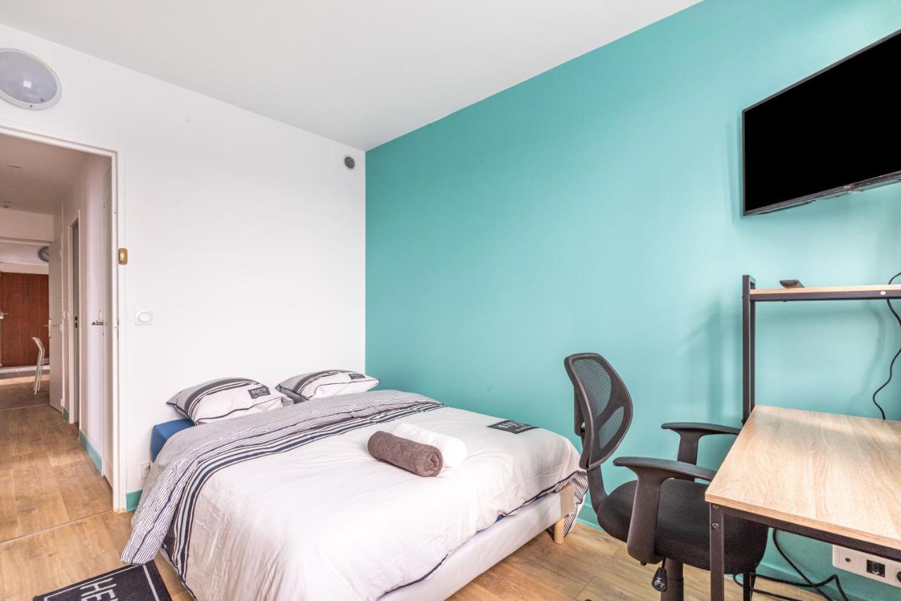 Chic Apart With Parking Apartment Mantes-la-Jolie Exterior photo